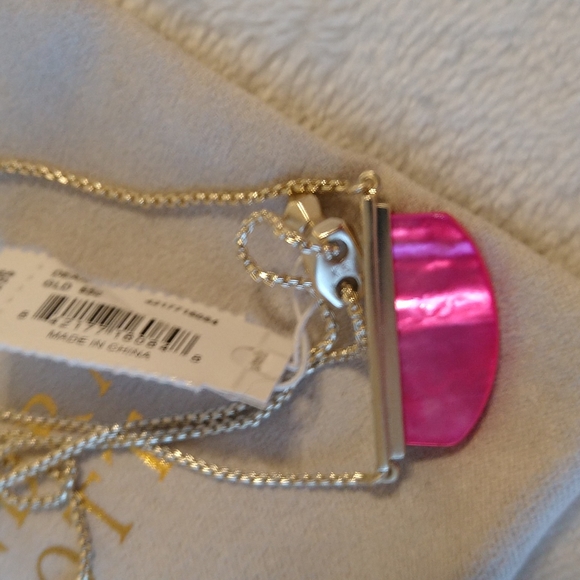 NWT Kendra Scott Dean Magenta Mother of Pearl Gold Adjustable Necklace - Picture 9 of 14